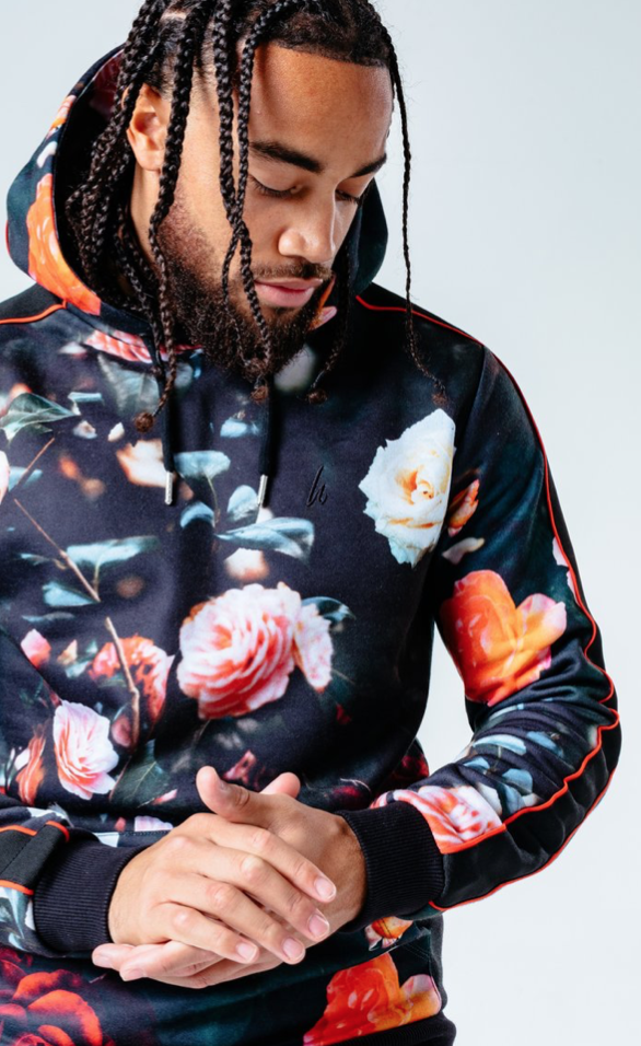 HYPE MEN S ROSES PULLOVER HOODIE Graffitisthlm